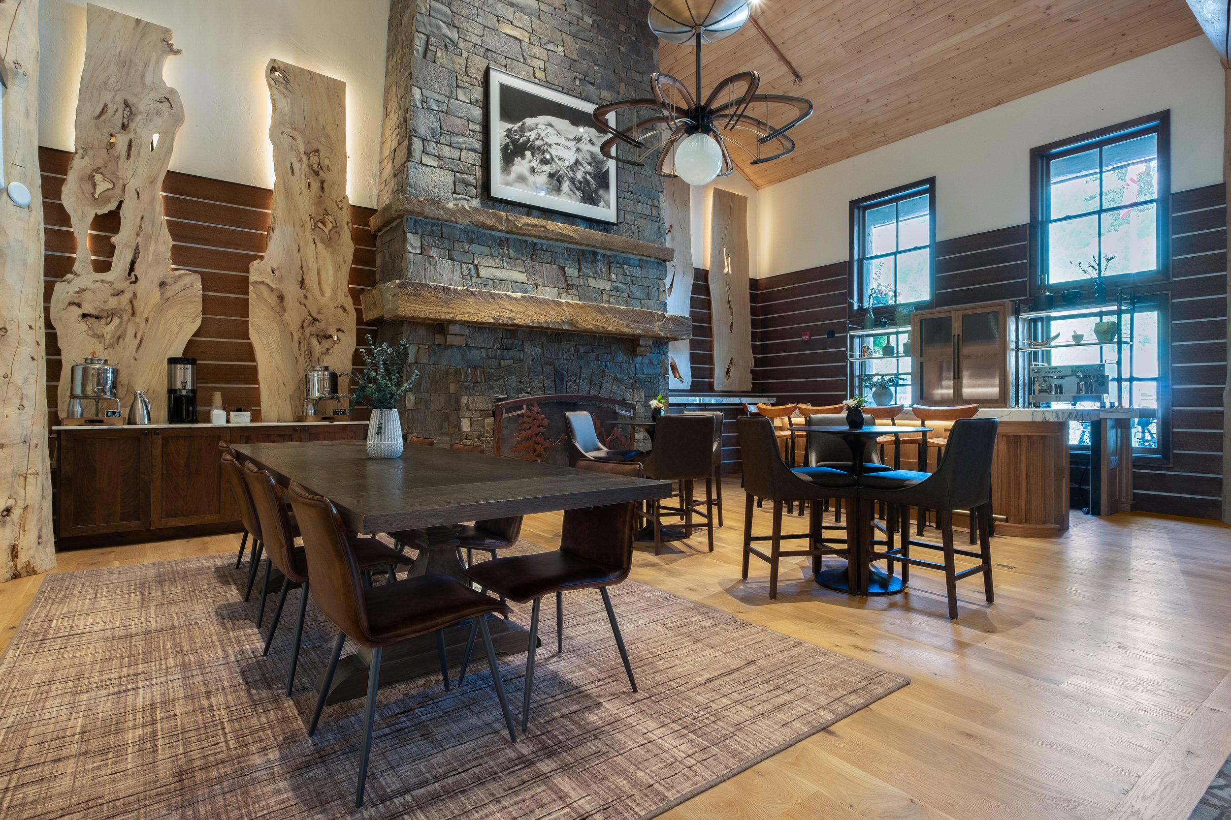 Dining area in the Teton Mountain Lodge